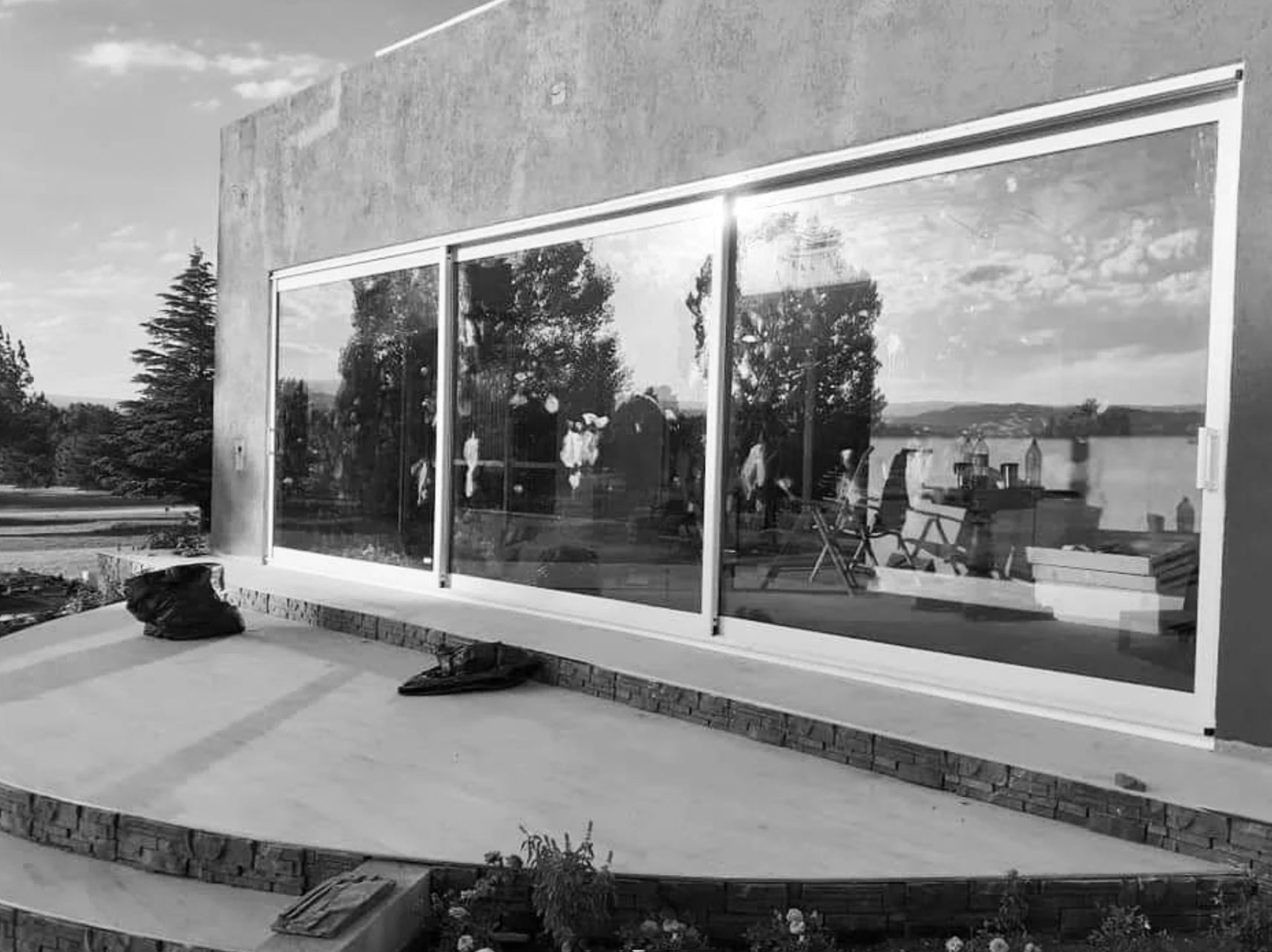 Multi cerramientos de calidad en Livenza Spazio Urbano en Canning 